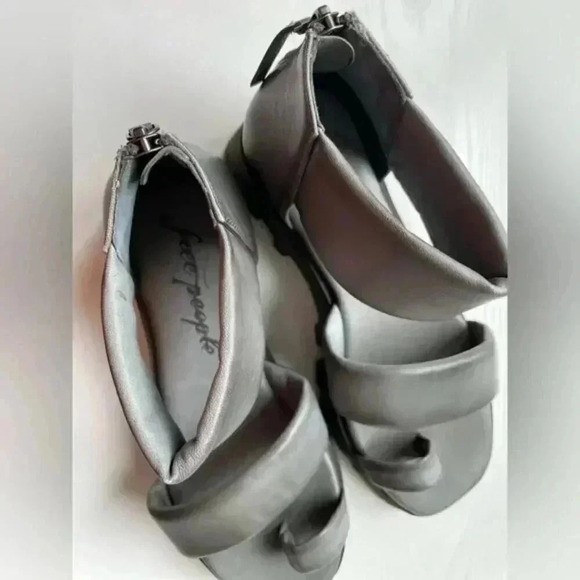 Free People Maddox Lug Sole Sandal - Picture 7 of 10